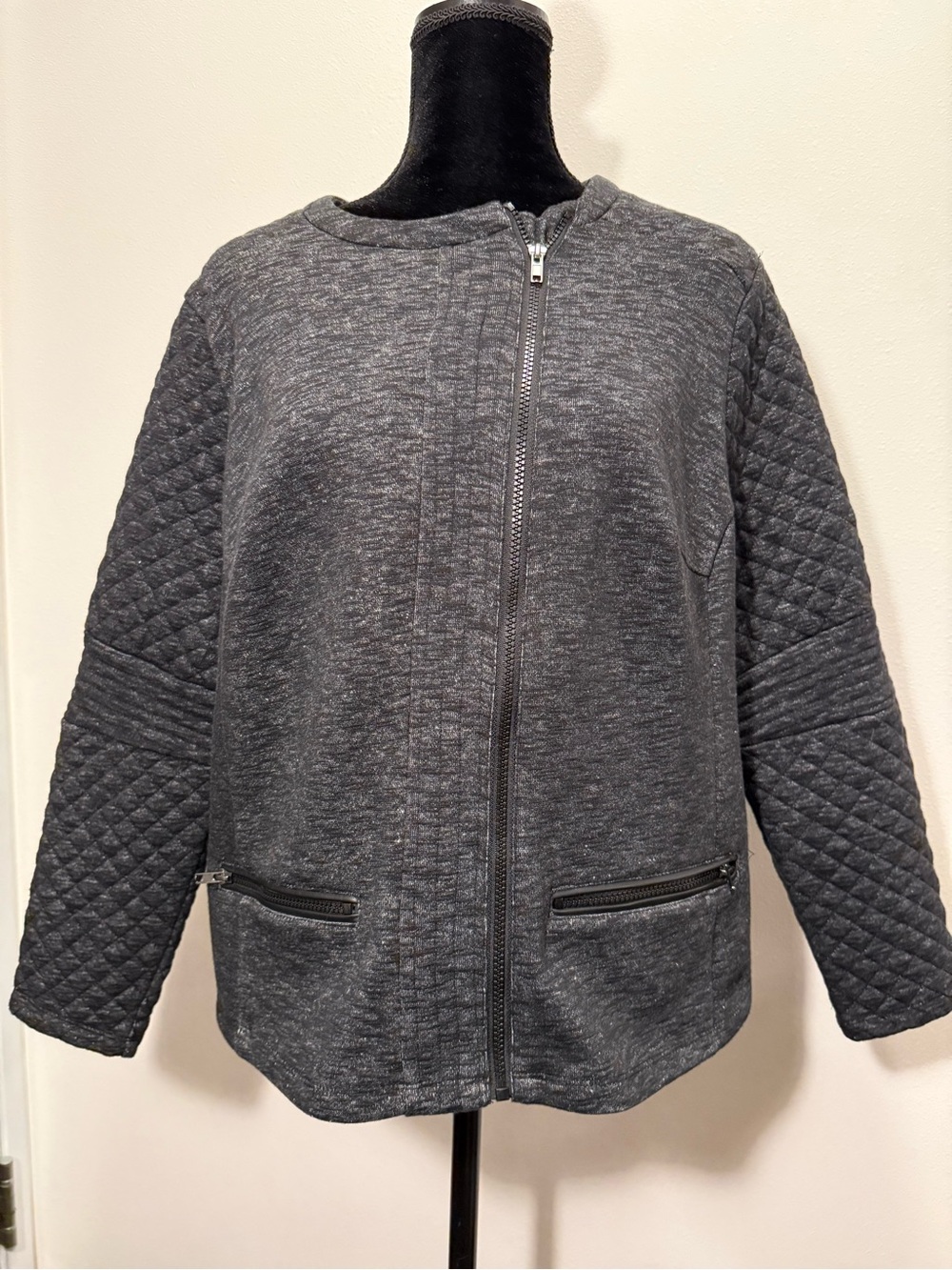 Ruff Hewn Charcoal Quilted-Sleeve Zip Jacket - Picture 1 of 5